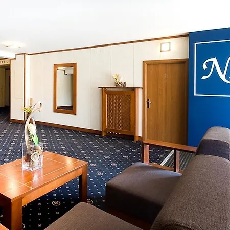 Szálloda Hotel Naramowice 2*