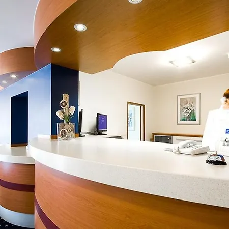 Hotel Naramowice Hotel 2*